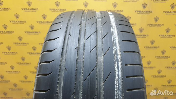 Nokian Tyres Hakka Black 235/45 R17 97Y