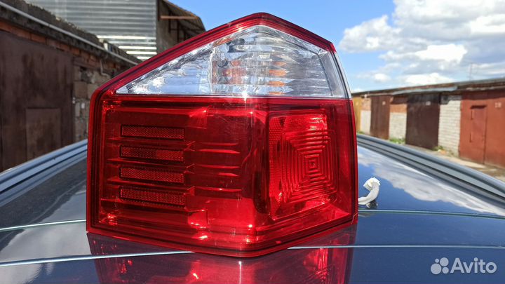 Задний левый фонарь Chevrolet Orlando