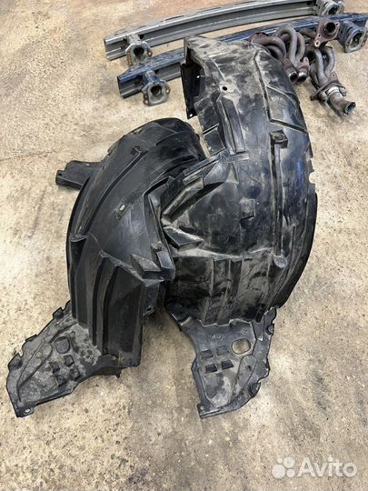 Honda civic 4д подкрылок передний