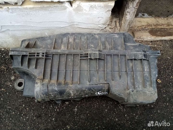 Корпус воздушного фильтра Citroen C4