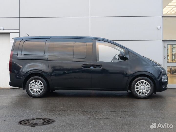 Hyundai Staria 2.2 AT, 2023, 15 900 км