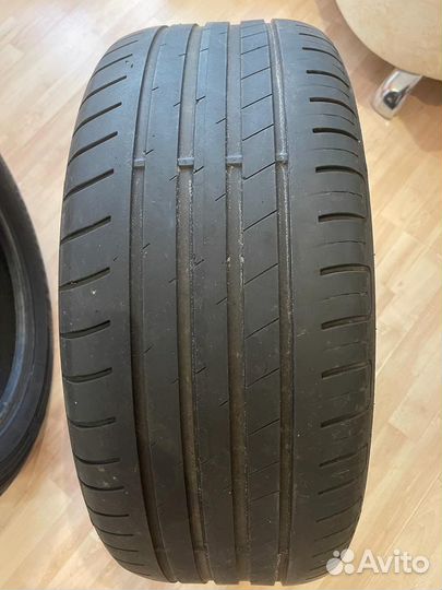 Goodyear EfficientGrip 225/50 R17