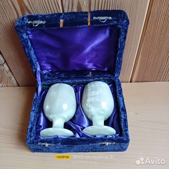 Рюмка нефритовая