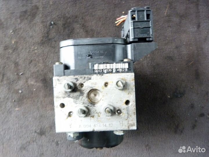 Блок ABS Mercedes-Benz w210