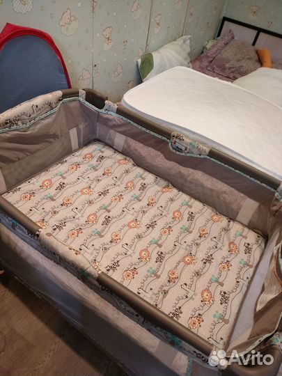 Детская кроватка манеж