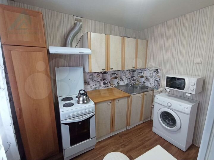 2-к. квартира, 40 м², 4/9 эт.