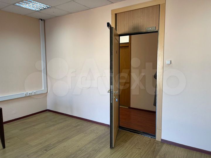 Сдам офисное помещение, 153 м²
