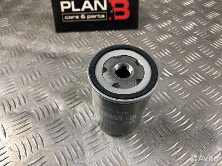 Фильтр масляный Mann-Filter W719/30