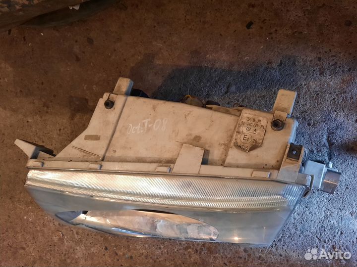 Корпус фары левой Skoda Octavia Tour