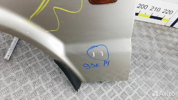 Крыло переднее левое Land Rover Discovery II