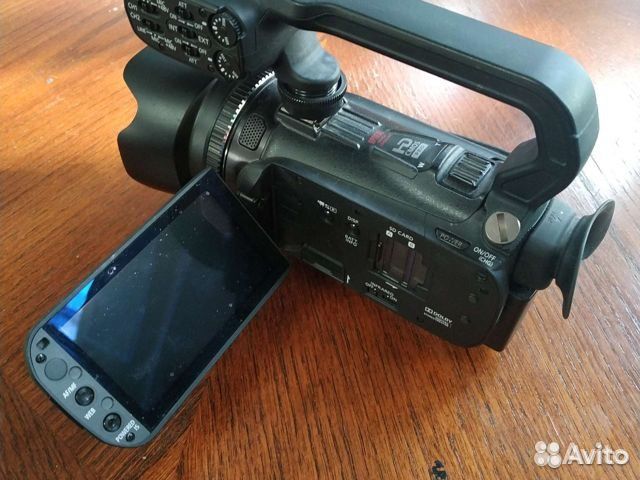 Видеокамера canon XA-10