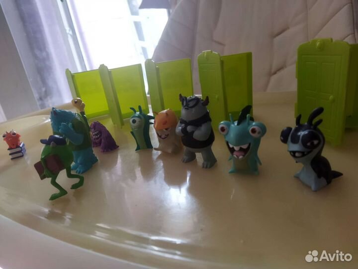 Корпорация монстров фигурки 11 шт