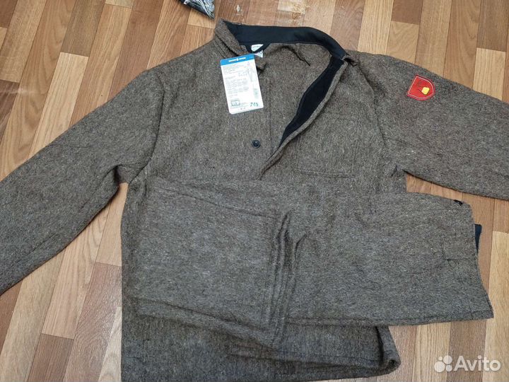 Защитный костюм