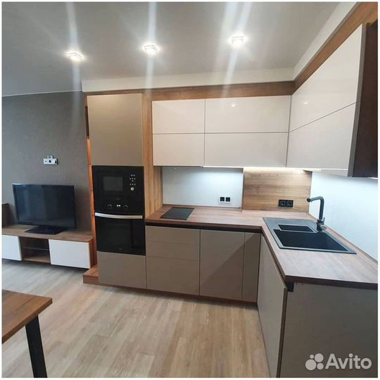 Кухонный гарнитур любой сложности