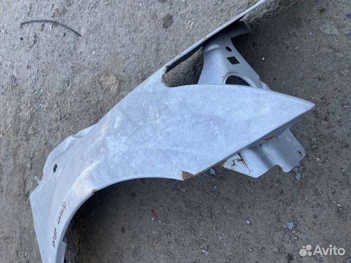 Крыло переднее правое Dodge Caliber 2006-2011