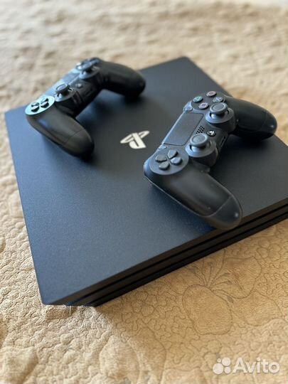 Sony playstation 4 PS4 pro