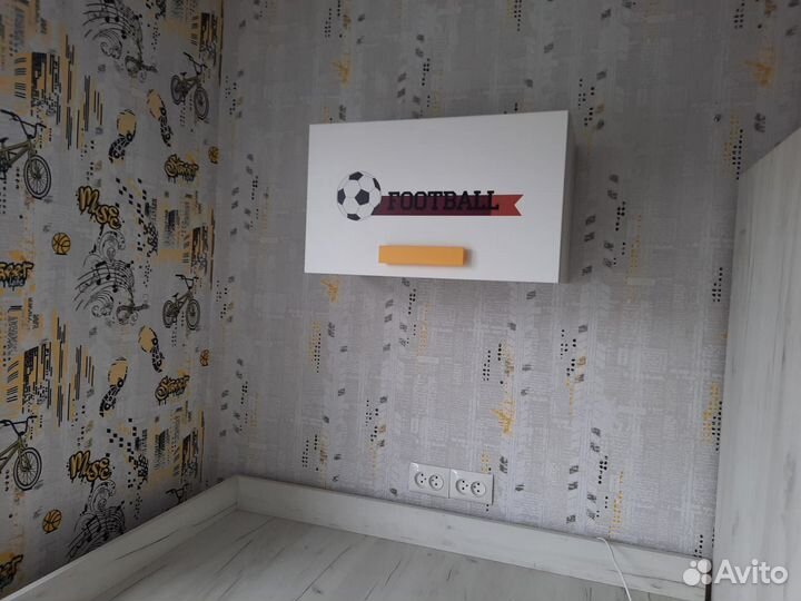 Угловой письменный стол