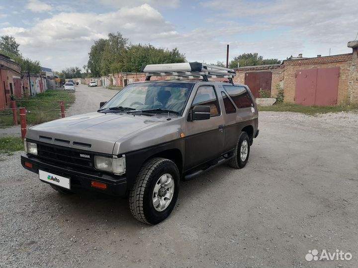 Nissan Terrano 2.7 МТ, 1989, 95 000 км
