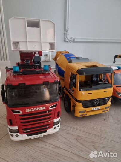 Машинки bruder