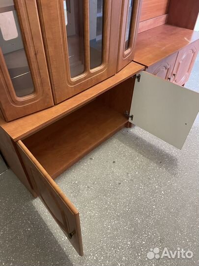 Шкаф сервант буфет