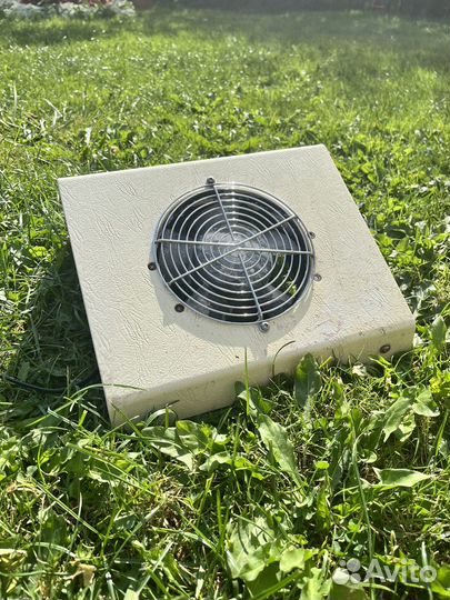 Маникюрный пылесос бу