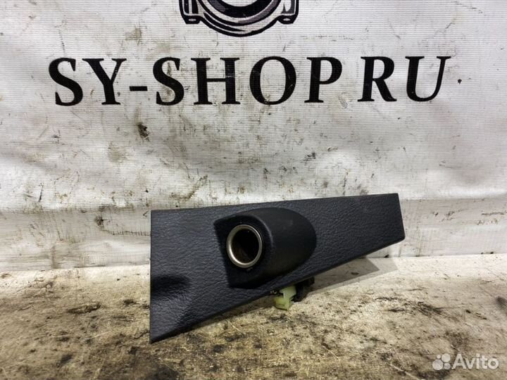 Прикуриватель Ssangyong Rexton 2 D27DT 2008