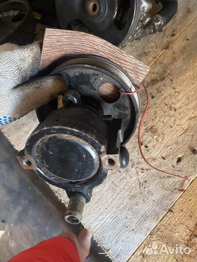 Насос гидроусилителя Renault Megane 1