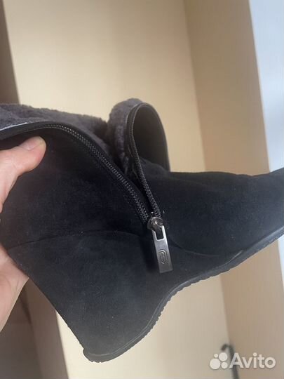 Зимние полусапоги замшевые