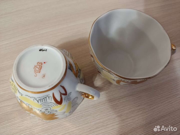 Кофейные чашки