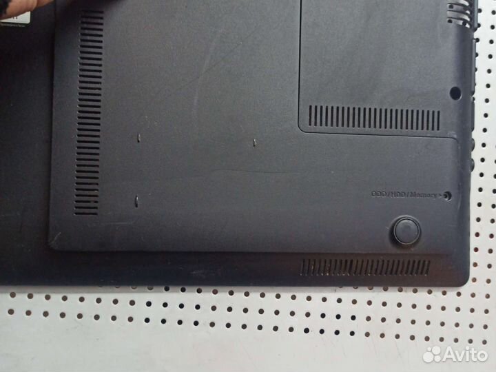 Samsung NP-RV509 поддон