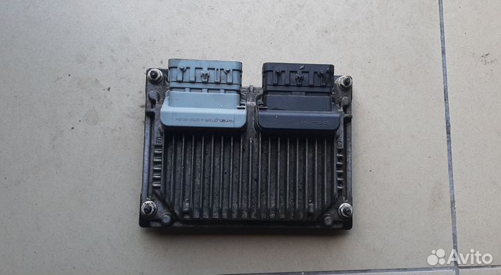 Chevrolet Cruze блок управления двигателем