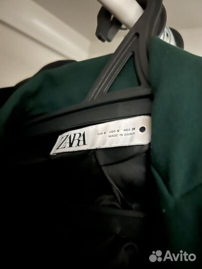 Зеленый пиджак zara