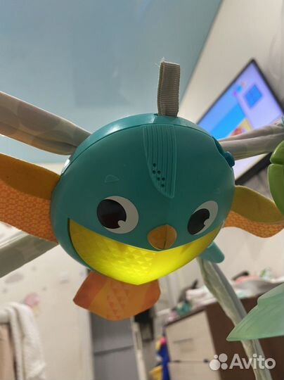 Детский развивающийся коврик Tiny Love