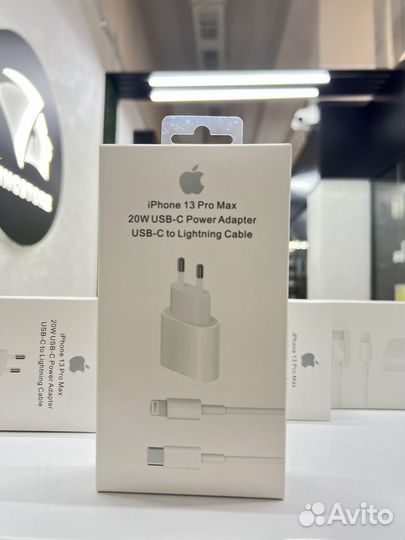 Зарядный комплект Apple Premium