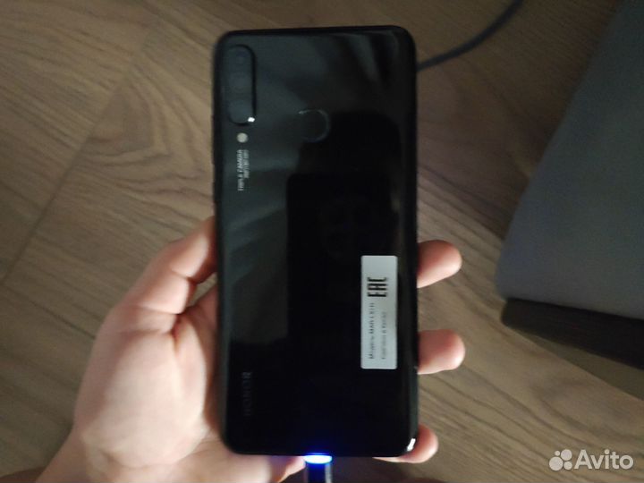 HONOR 20s, 6/128 ГБ