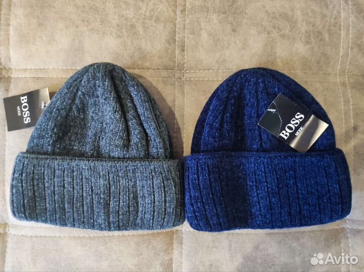 Мужская шапка внутри флис