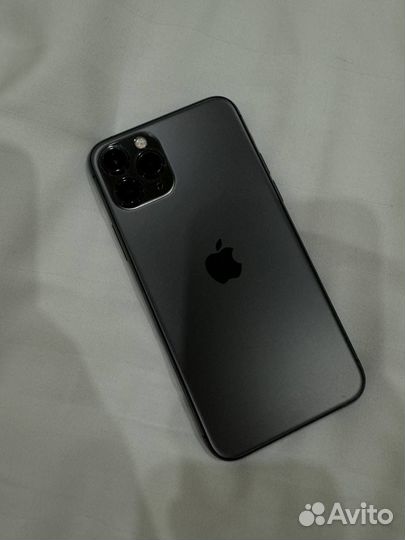 iPhone 11 Pro, 64 ГБ