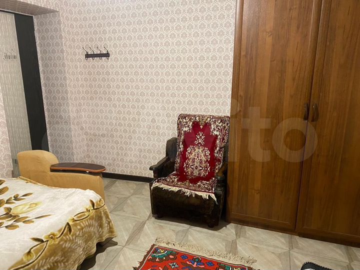 Комната 10 м² в 1-к., 1/2 эт.