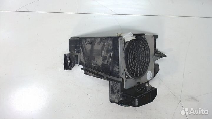 Сабвуфер Audi A3 (8L1), 1998