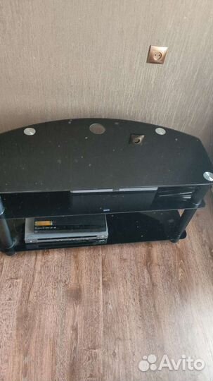 Стеклянная тумба