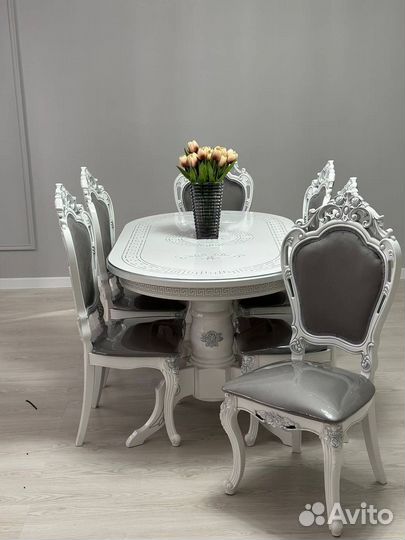 Стол и 6 стульев