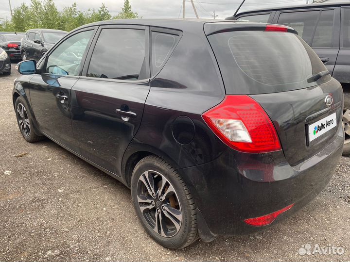 Kia Ceed 1.6 МТ, 2011, 165 000 км