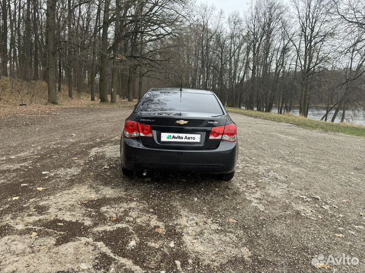 Chevrolet Cruze 1.6 МТ, 2010, 140 250 км