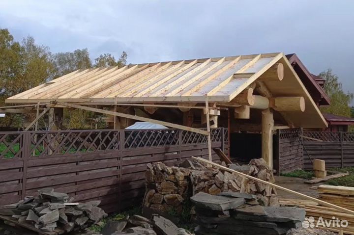 Навес для трех машин из бревна 7,5 на 8,5 метров