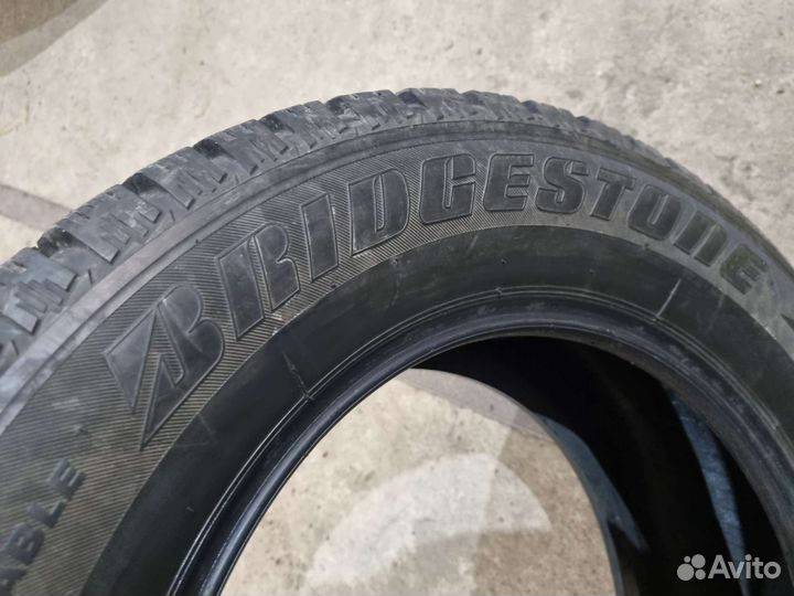 Bridgestone Ice Cruiser 7000 235/60 R16 100T
