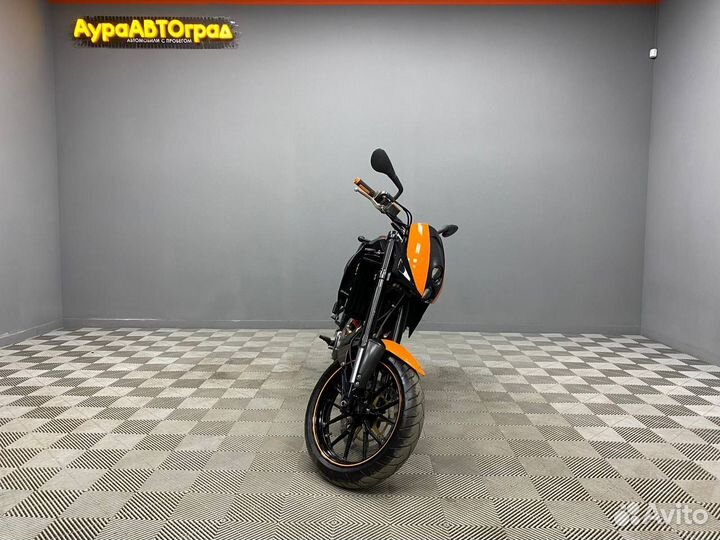 KTM 640 duke