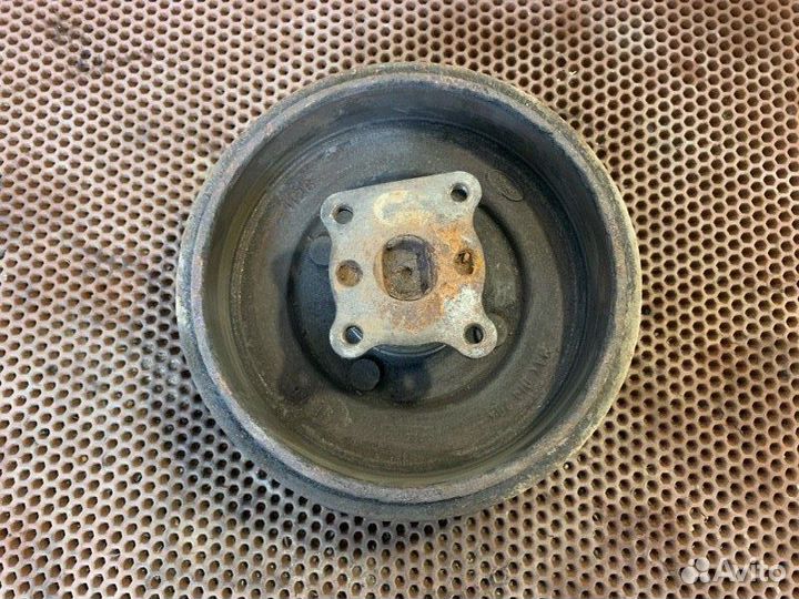 Ступица задняя Ford Focus 1 легковой 2003