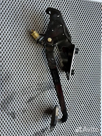 Педаль тормоза Chery Tiggo T11 2005-2016