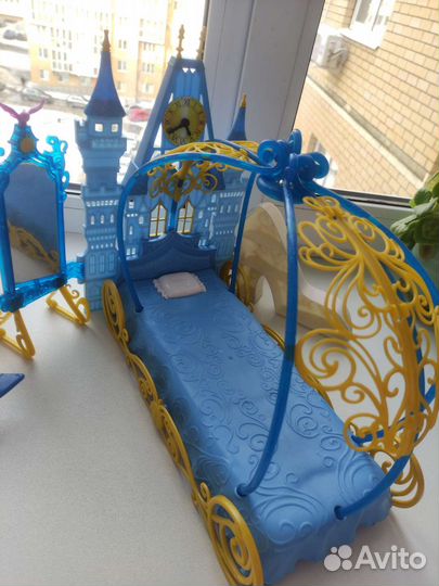 Кровать и карета для Золушки