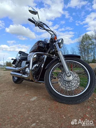 Honda NV750DC Shadow Slasher